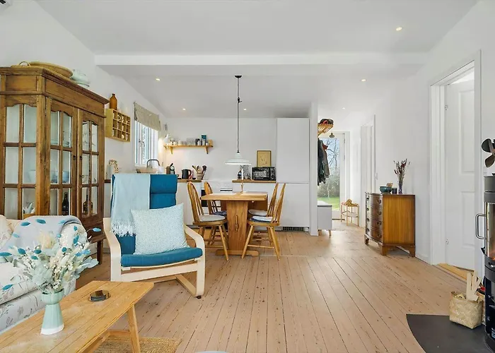 8171-praesto-solsortvej-11 Ferienhaus Præstø